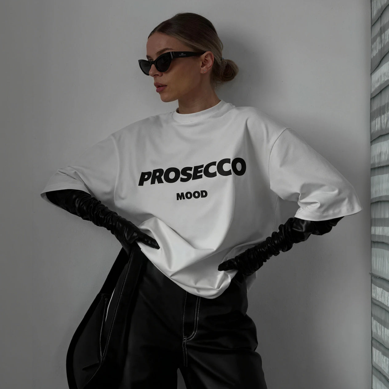 Camiseta Gráfica Relaxed – Estilo Casual