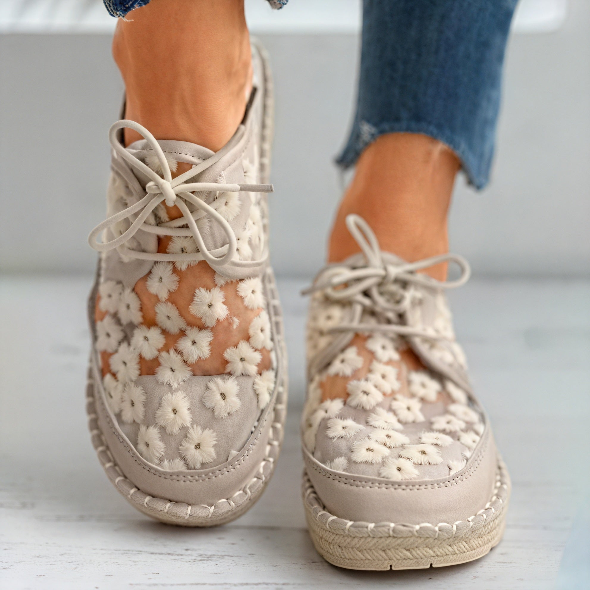 Zapatos Malla Floral - Comodidad y Estilo Único