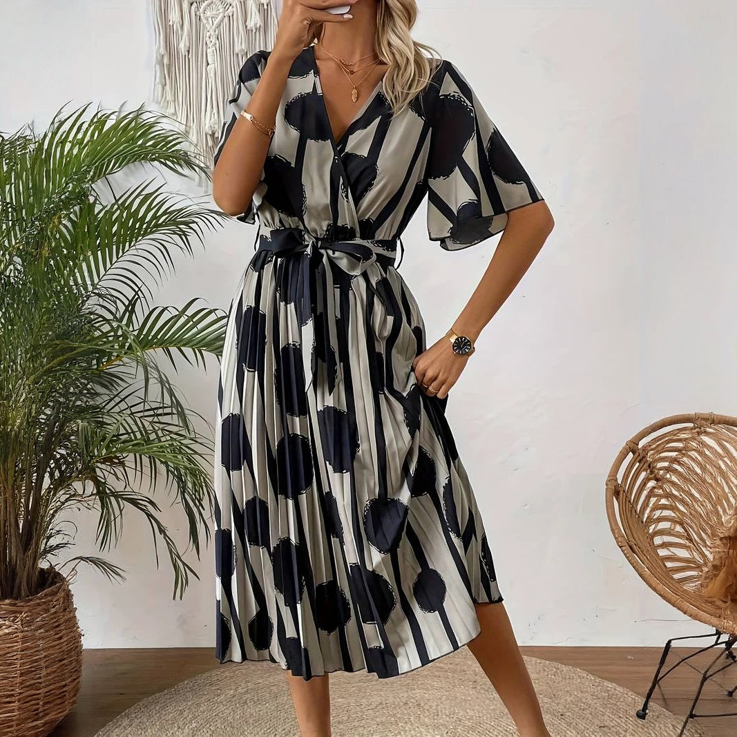 Vestido con Lunares Elegante