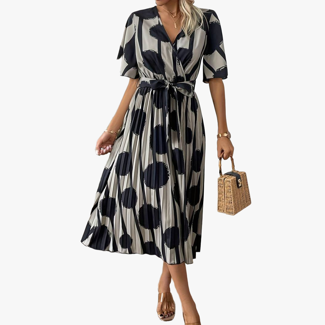 Vestido con Lunares Elegante