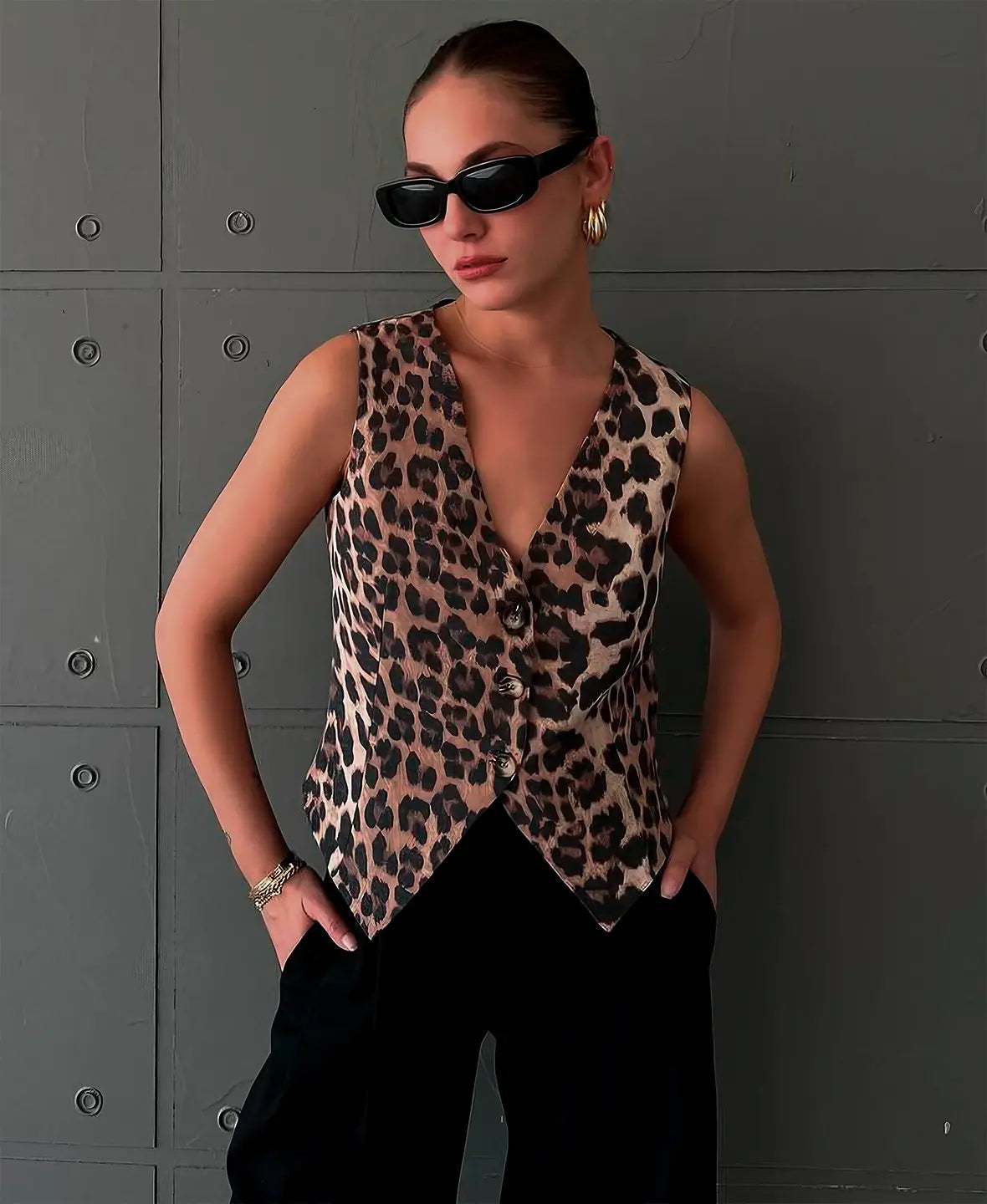Top Estampado Animal con Botones