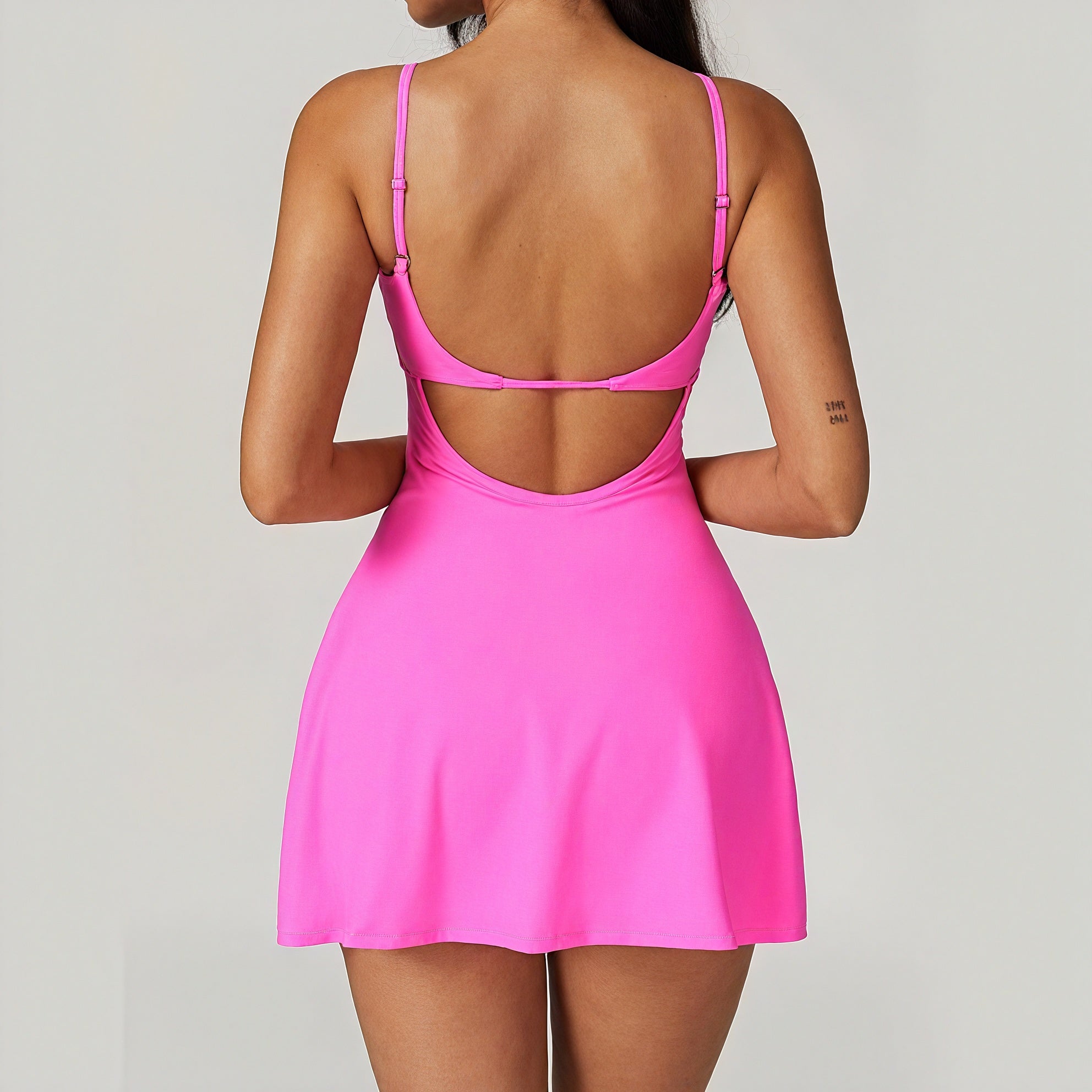 Vestido Deportivo Chic con Abertura Lateral