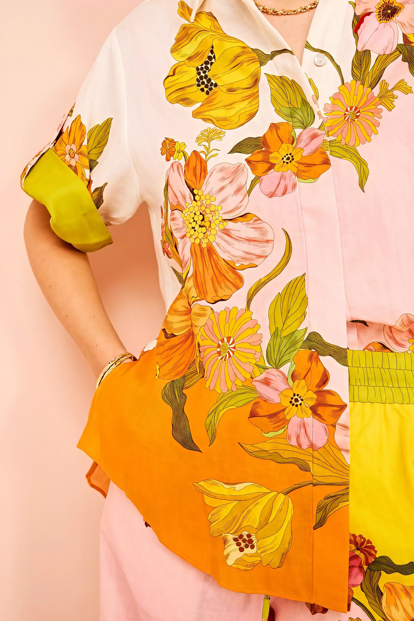 Conjunto Estampado Floral Vibrante