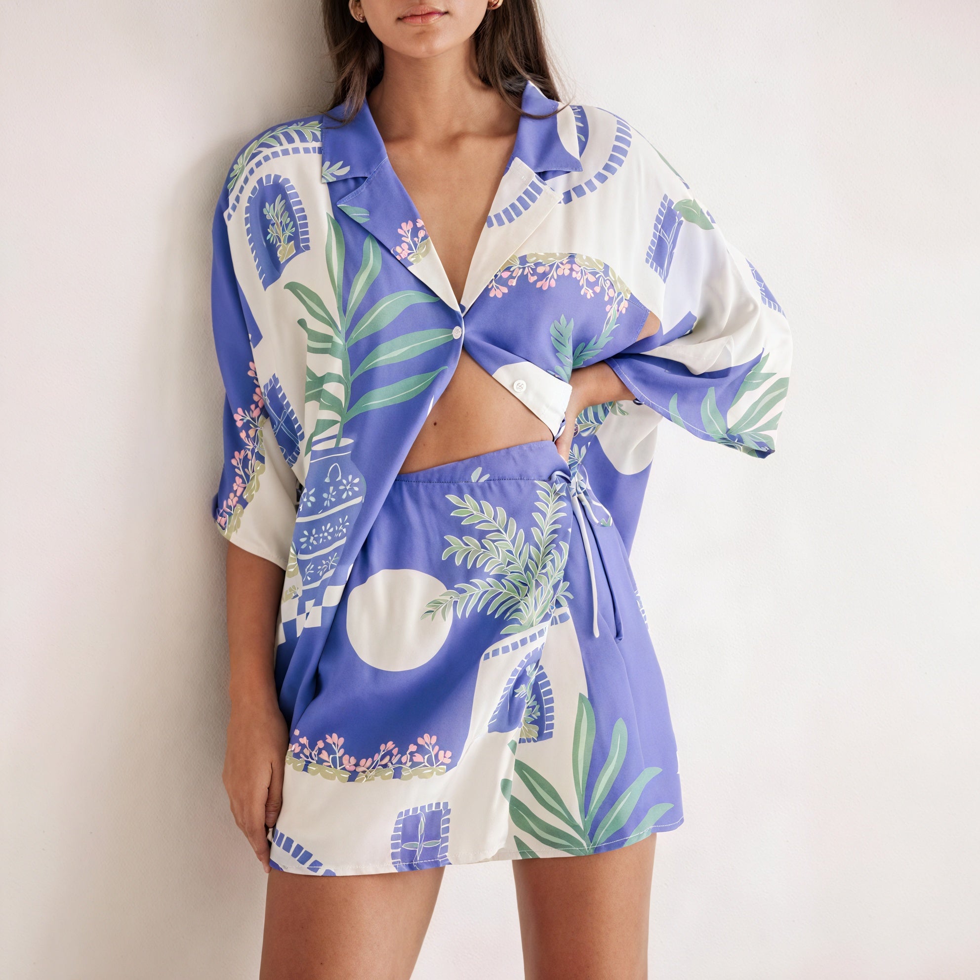 Conjunto Estampado Botánico y Arquitectónico