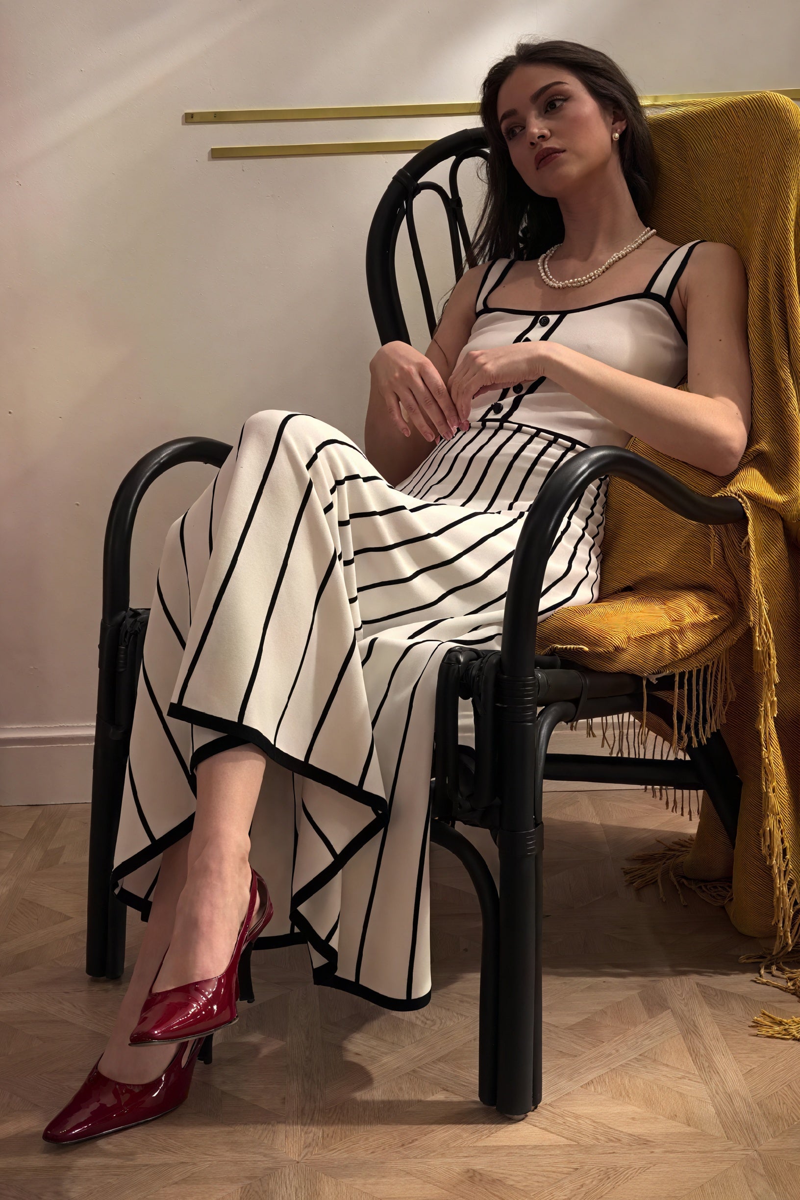 Vestido Midi con Botones y Falda Rayada