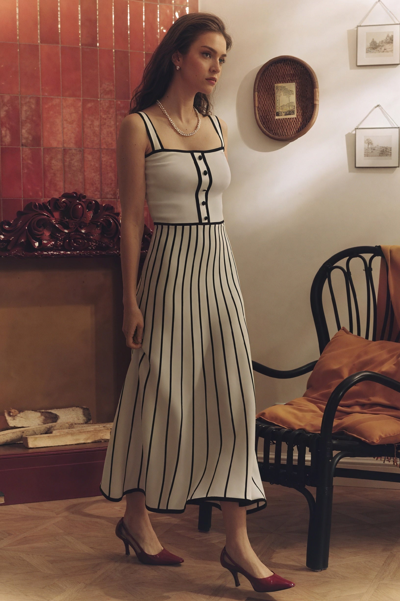 Vestido Midi con Botones y Falda Rayada