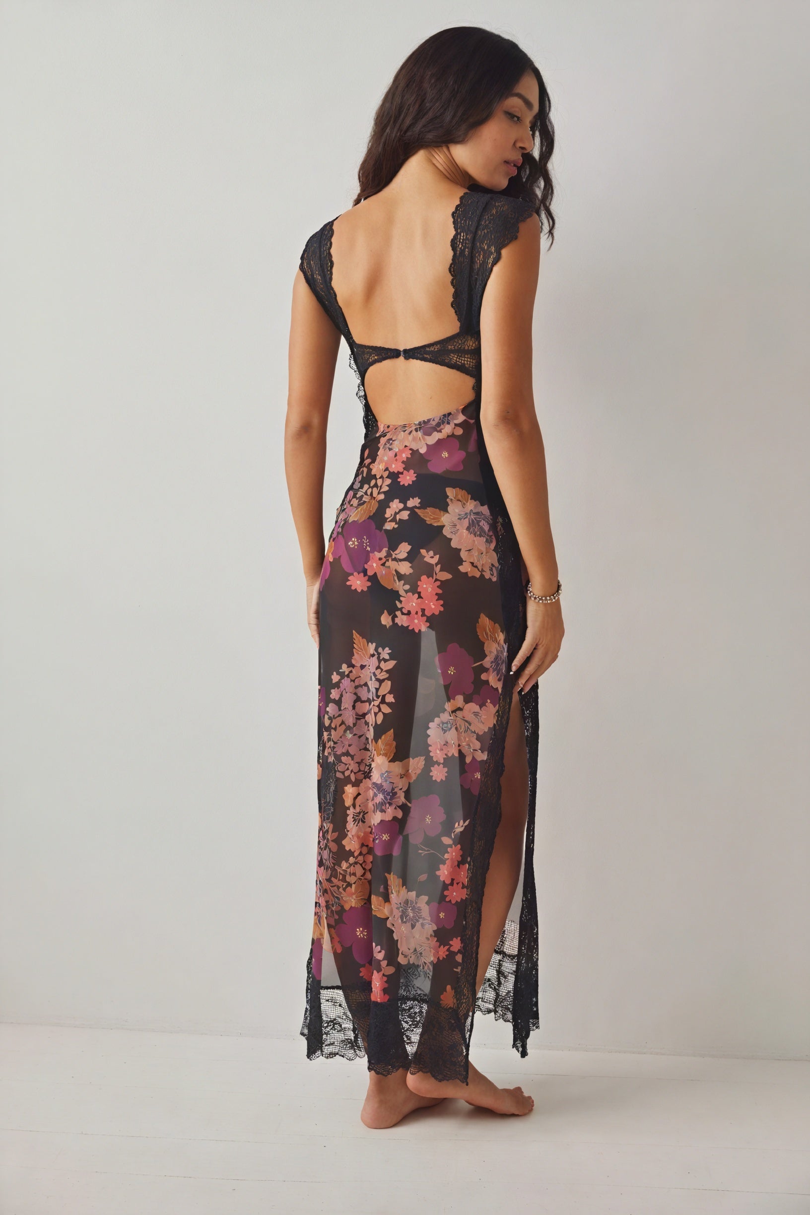 Vestido Maxi Floral Romántico con Aberturas