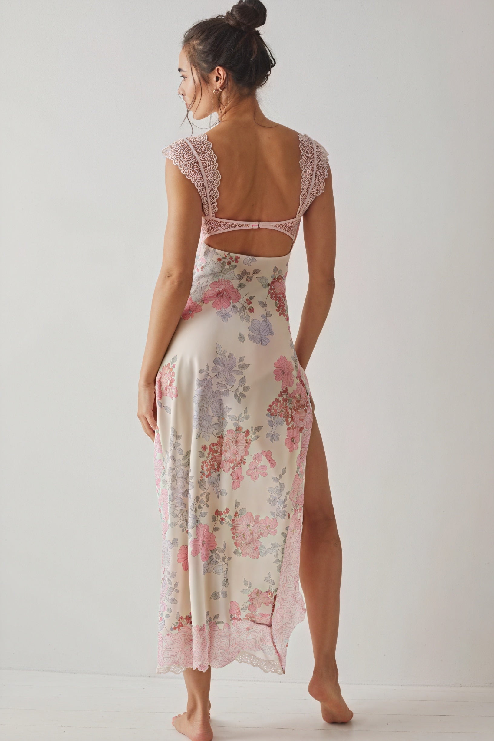 Vestido Maxi Floral Romántico con Aberturas