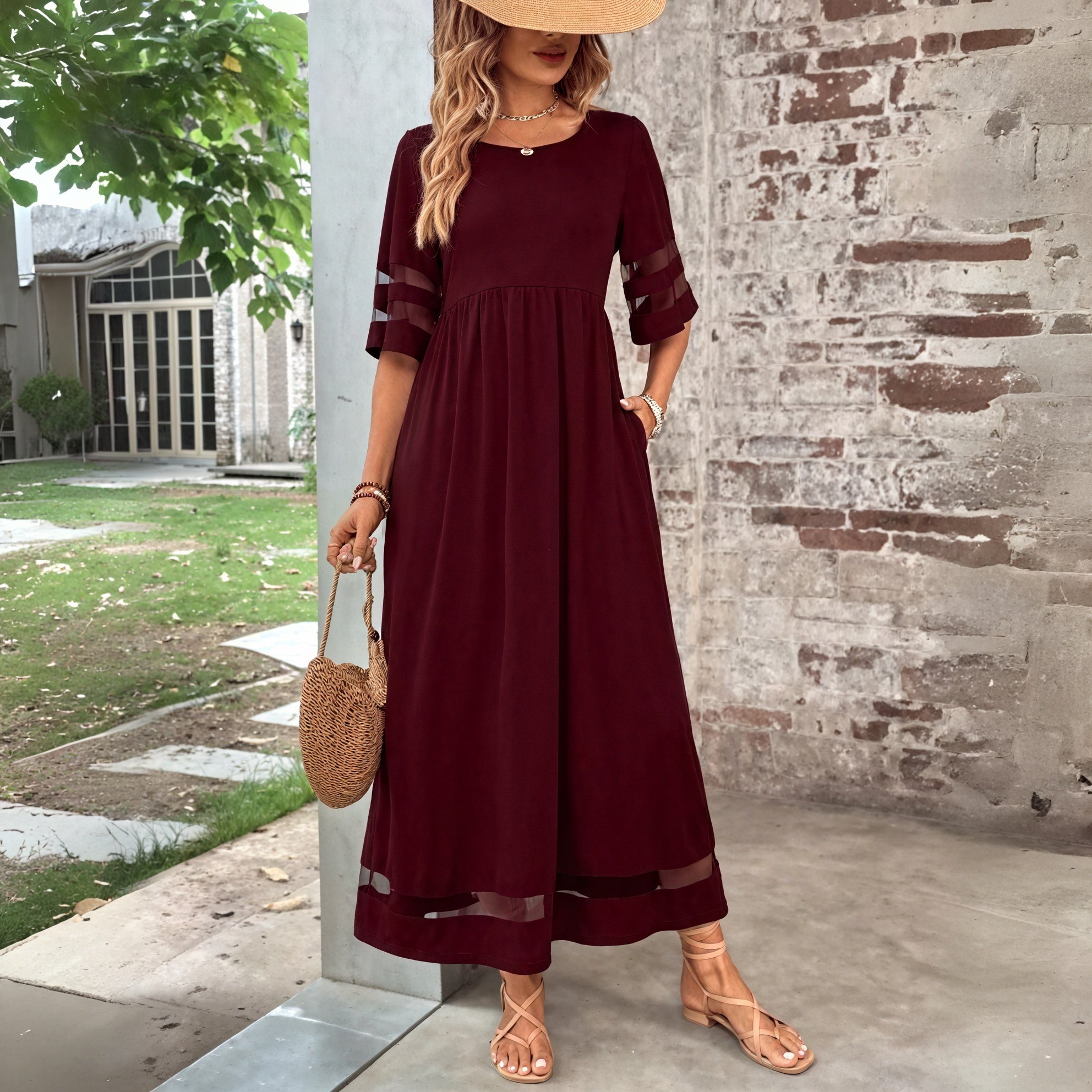 Vestido Maxi con Detalles de Malla