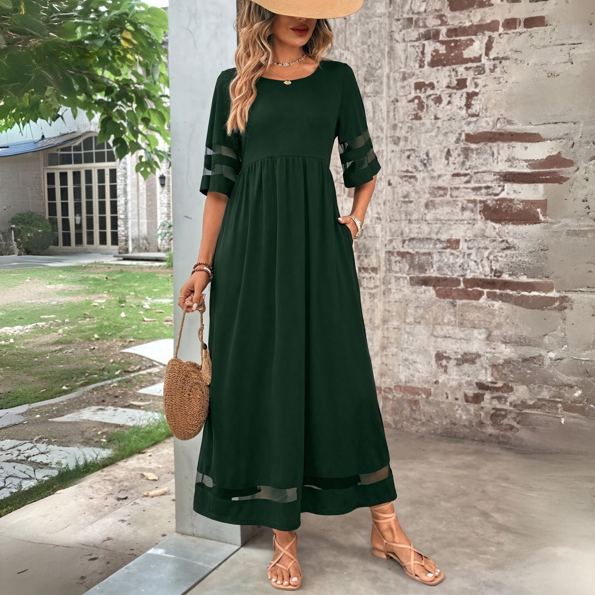 Vestido Maxi con Detalles de Malla