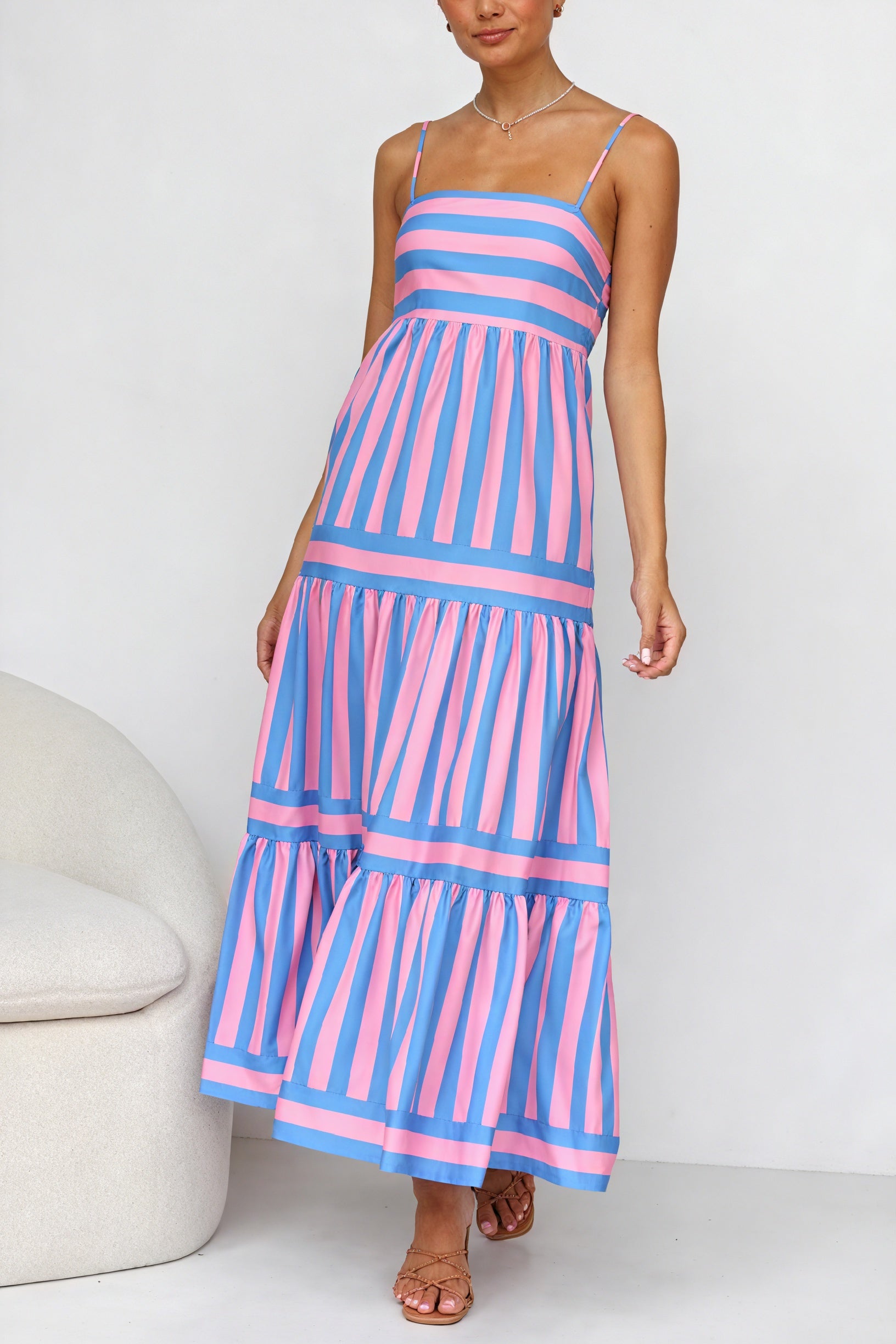 Vestido Maxi Rayas Verticales con Bolsillos