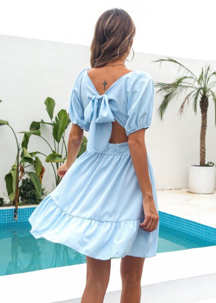 Vestido Corto con Volantes y Mangas Abullonadas
