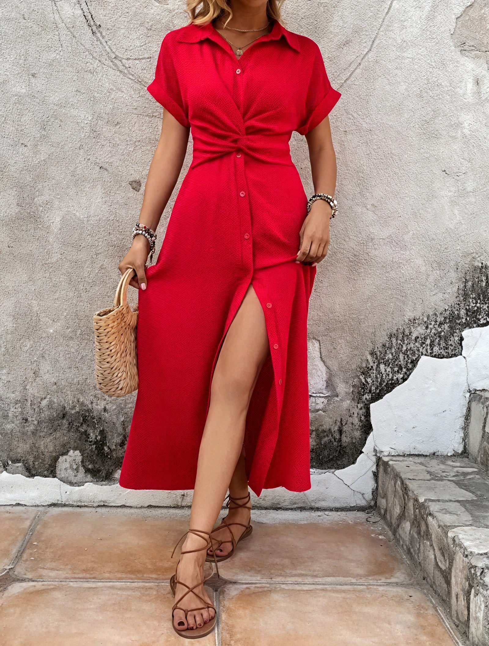 Vestido Midi Abotonado con Detalle Torcido