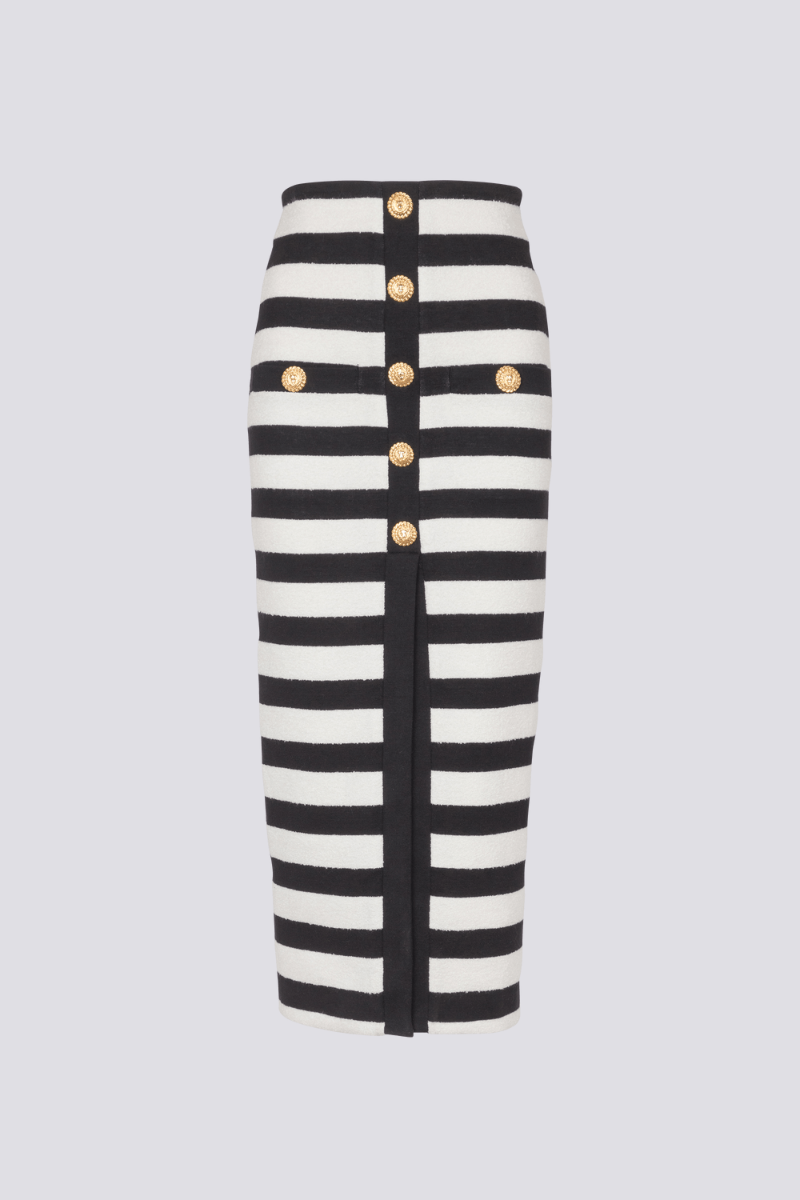 Conjunto Elegante a Rayas con Abertura Frontal