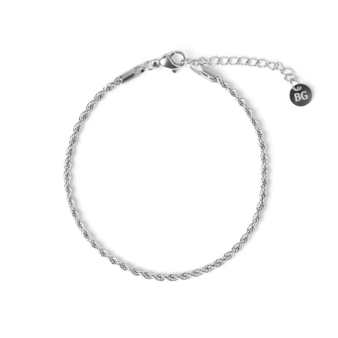 Elegancia Minimalista: Pulsera Trenzada Ajustable
