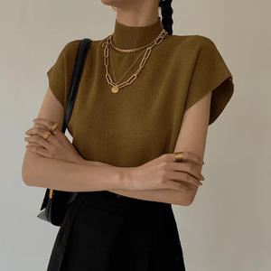 Top Minimalista de Cuello Alto