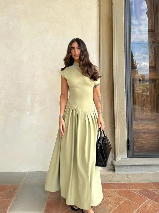 Vestido Midi Asimétrico – Sofisticación Moderna