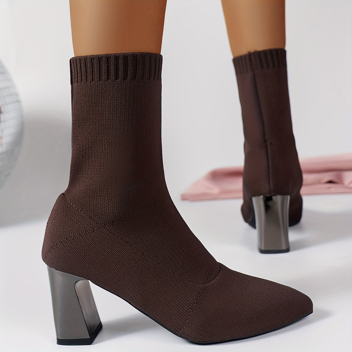 Botines Tejidos Modernos con Tacón Geométrico