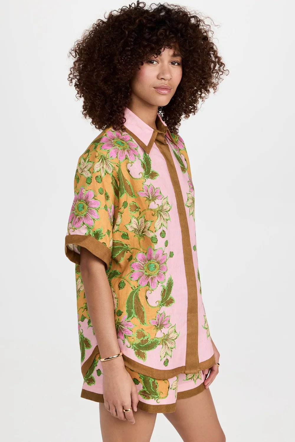 Camisa Estampada Floral de Manga Corta