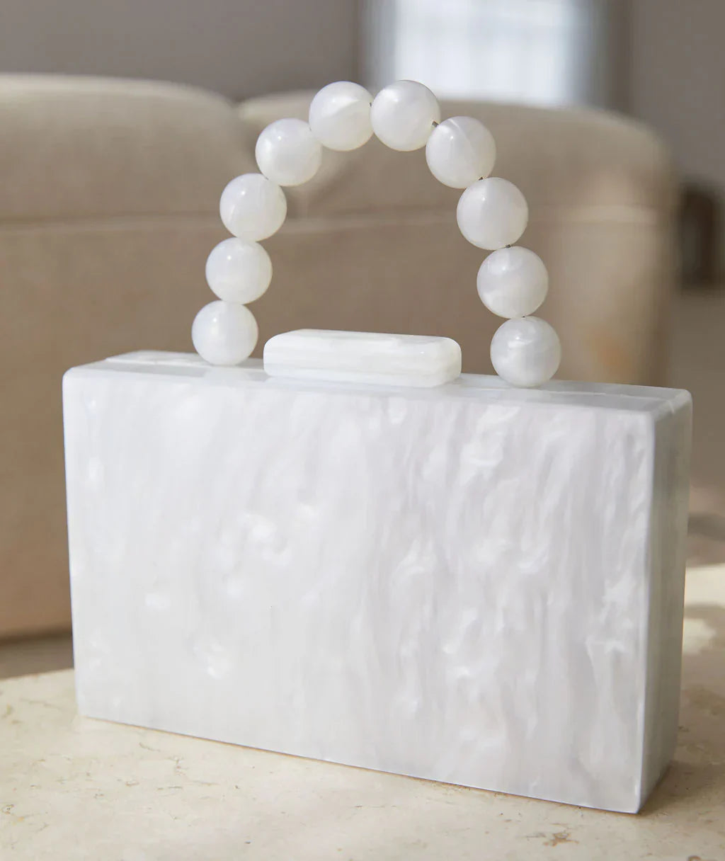 Clutch Rectangular con Asa de Cuentas