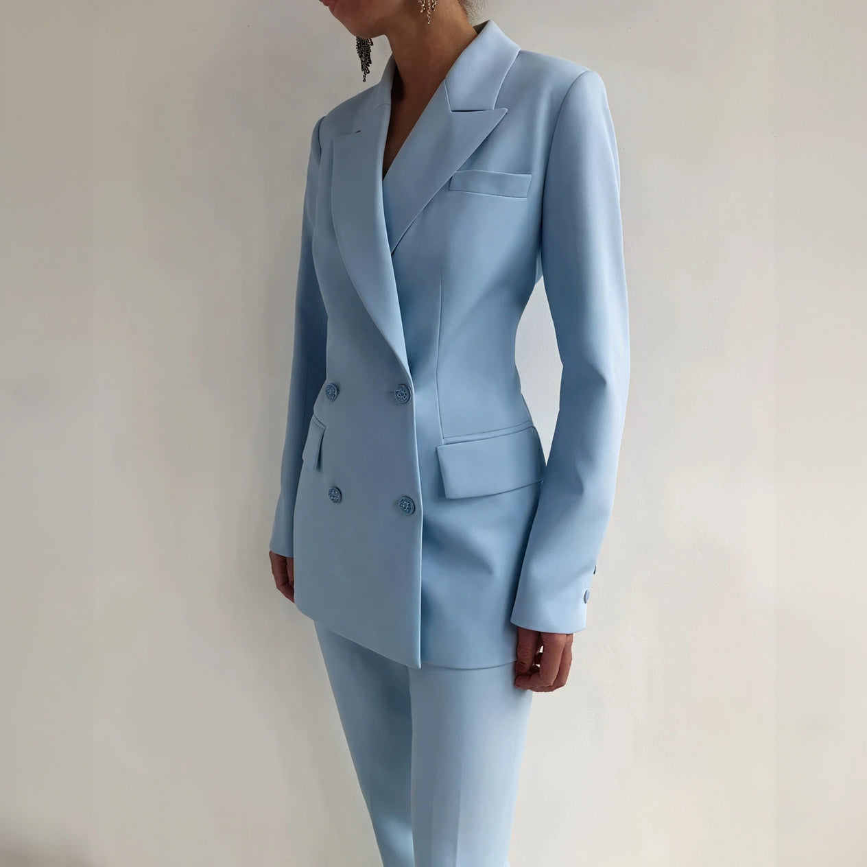 Traje Chic y Sofisticado para Eventos