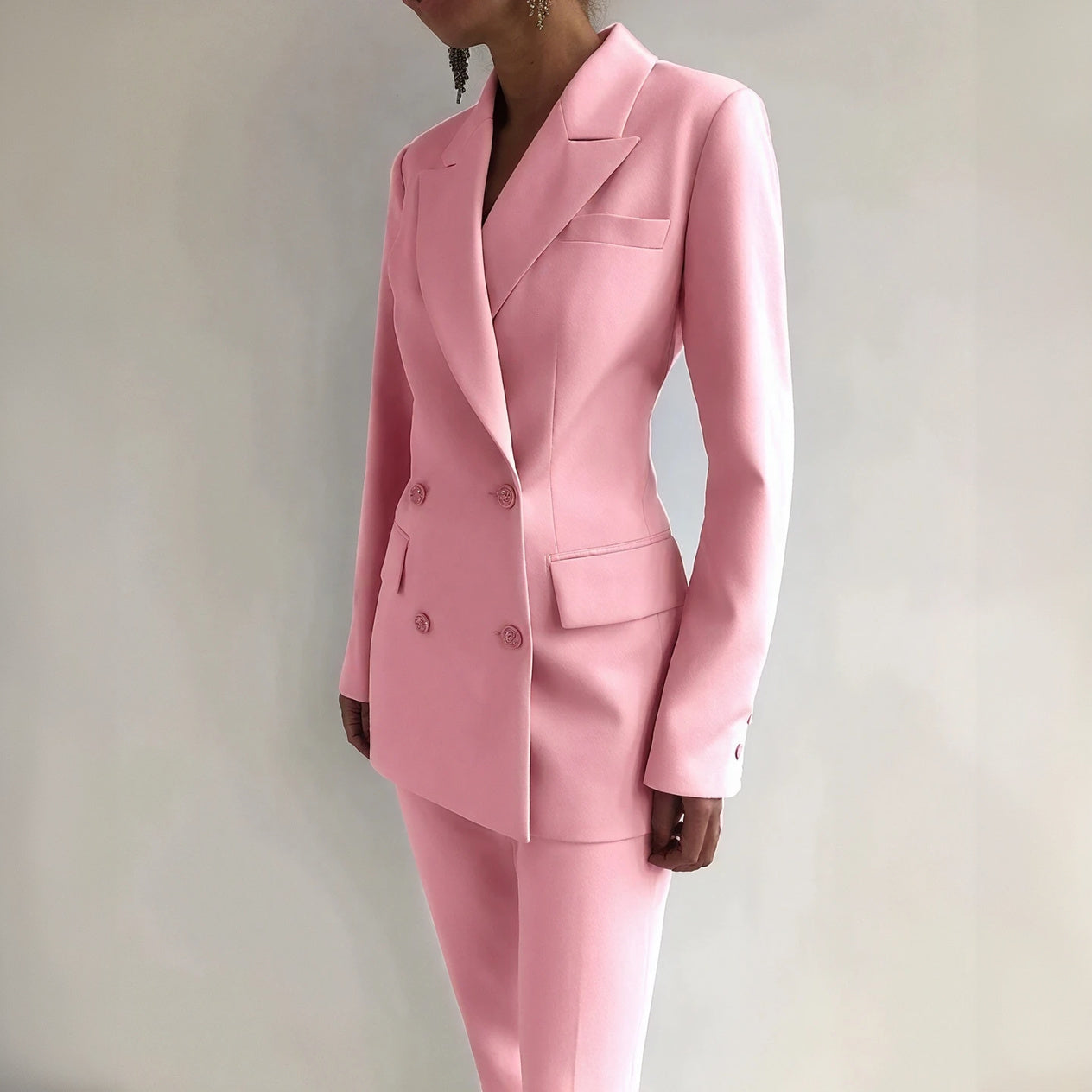 Traje Chic y Sofisticado para Eventos