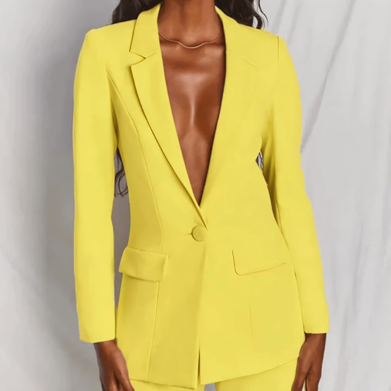 Traje Chic y Moderno para Eventos