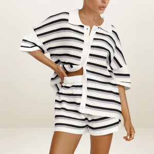 Conjunto Chic a Rayas y Vestido Tejido Ligero