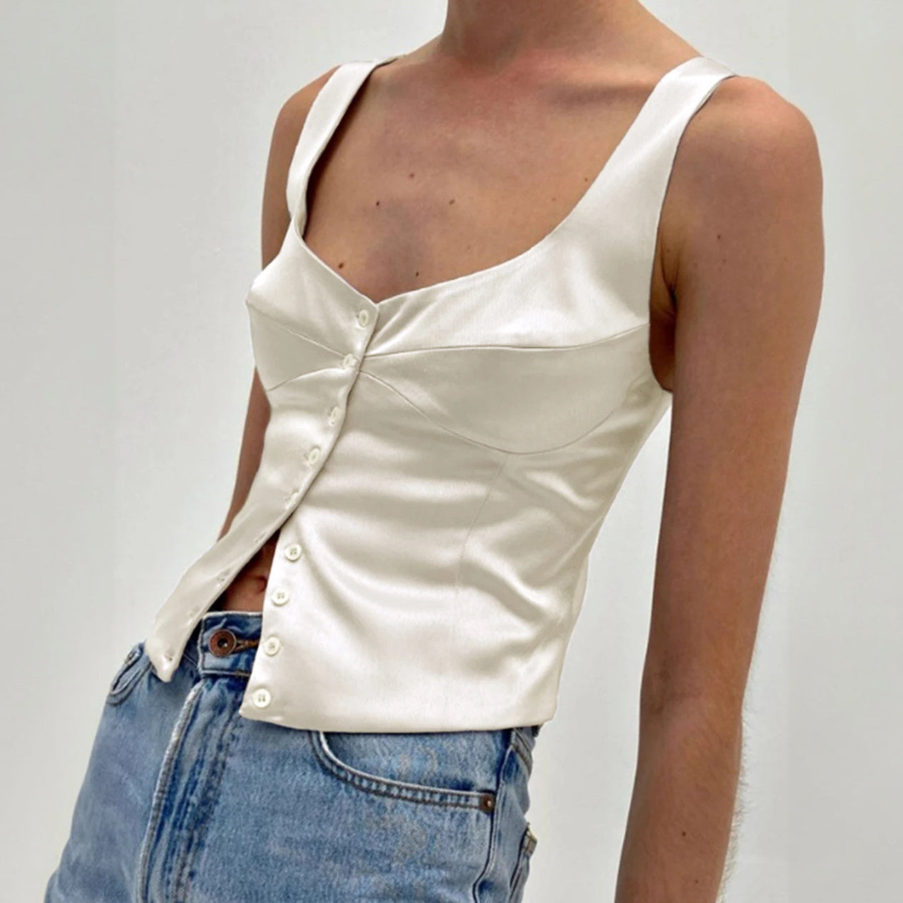 Top Chic con Botones y Escote Cuadrado