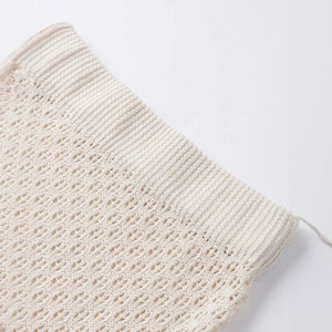 Conjunto Chic: Top Corto y Falda Larga