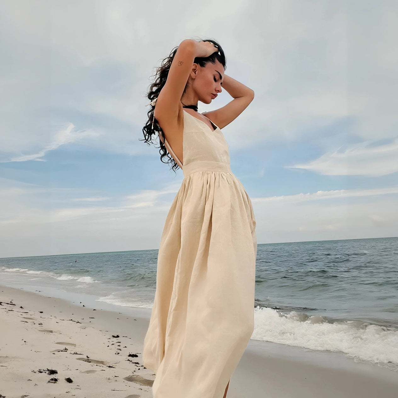 Vestido Ligero: Elegancia Casual Mediterránea