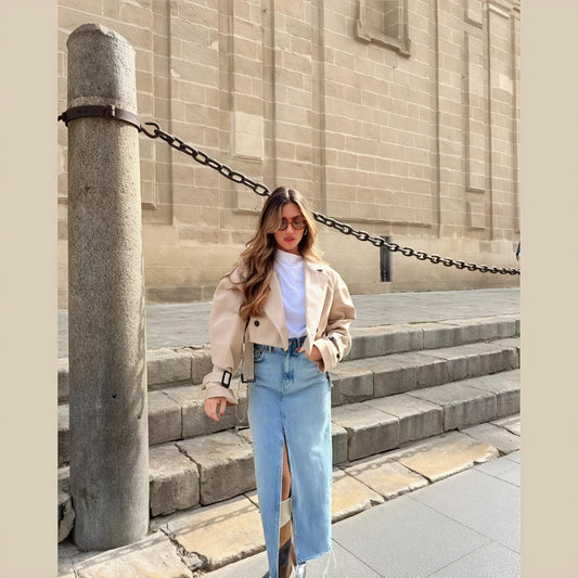 Chaqueta Trench Corta con Cinturón Ajustable