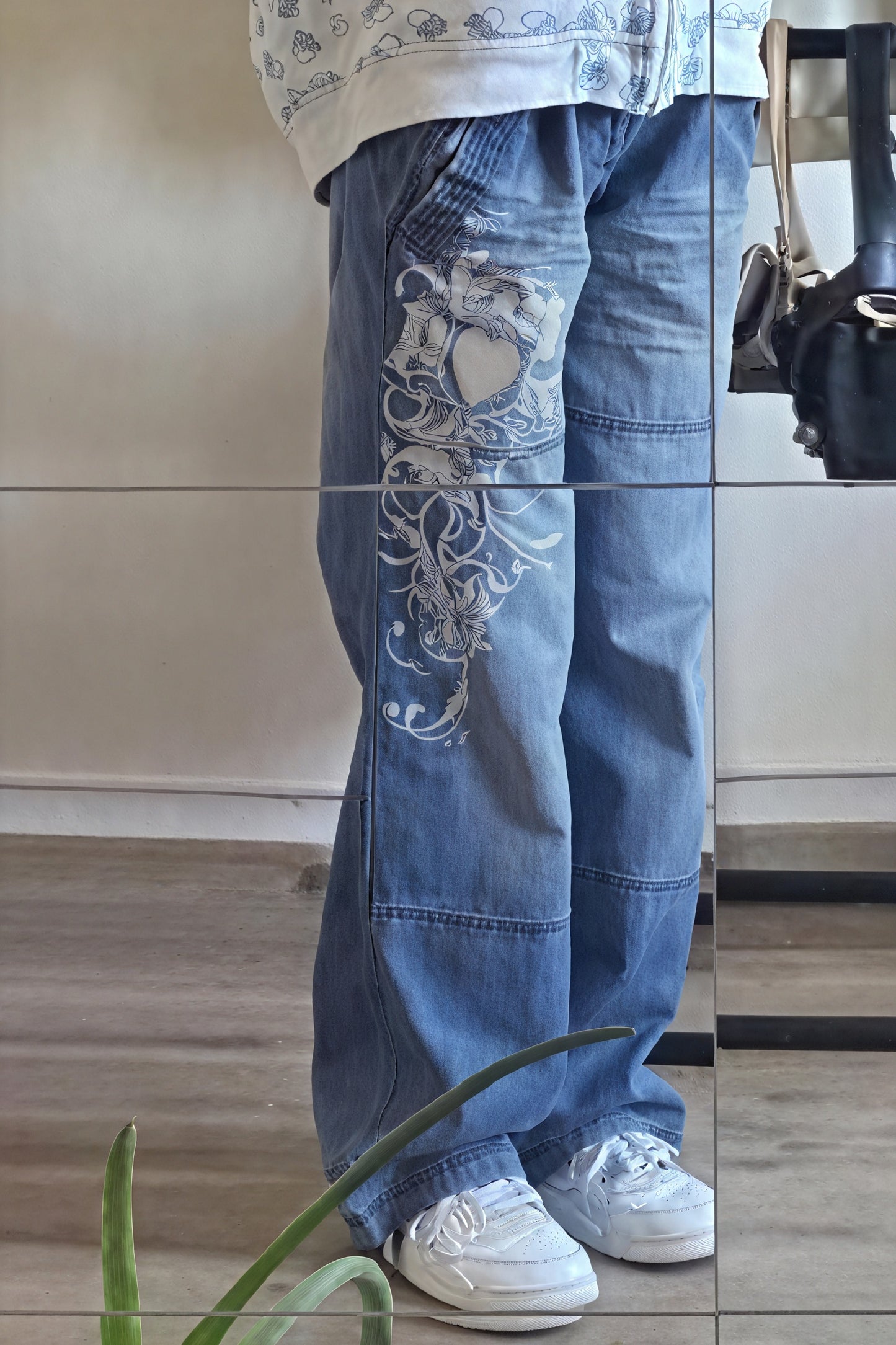 Vaqueros Baggy de Tiro Alto con Diseño Floral