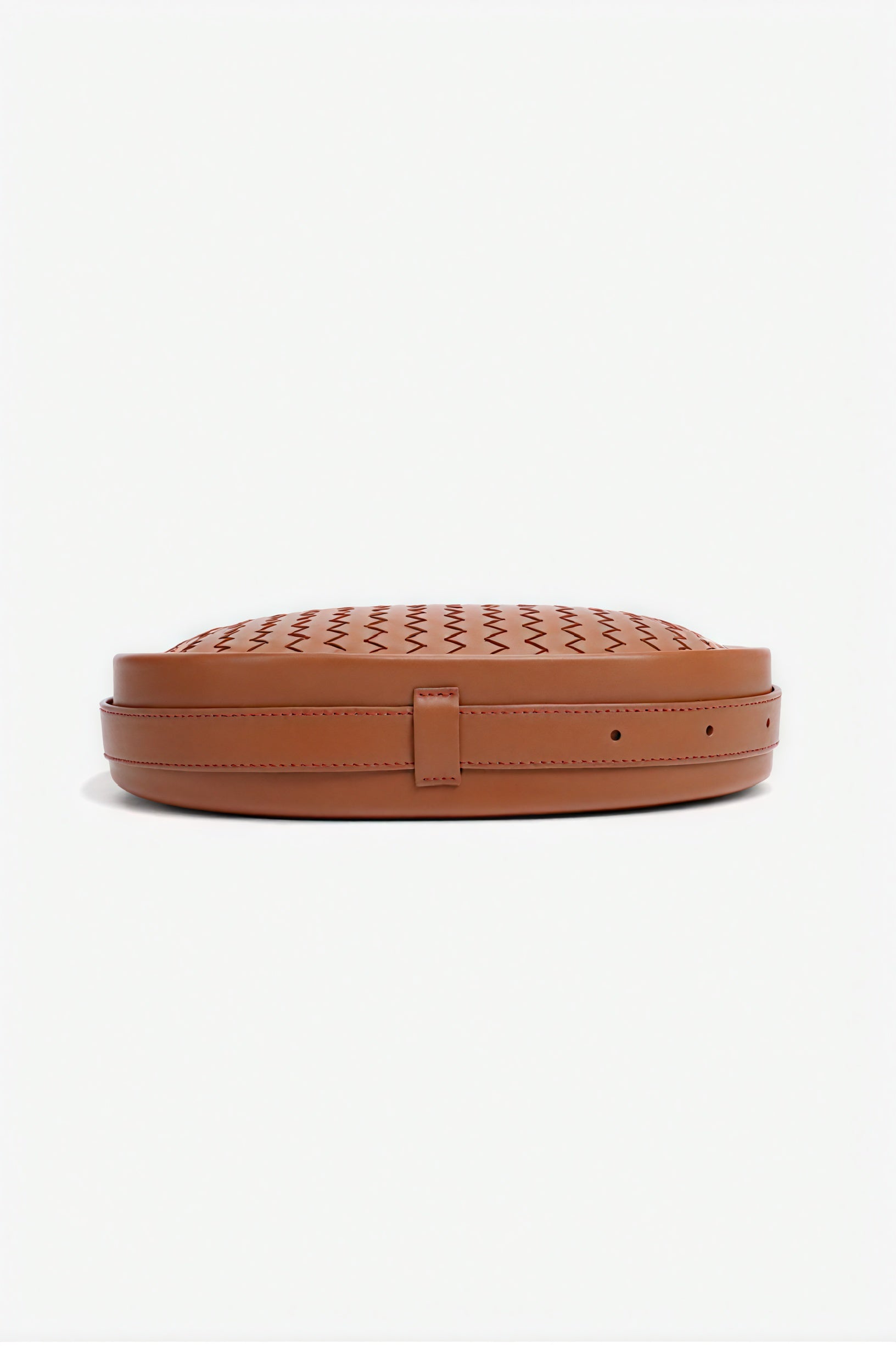 Bolso Media Luna Tejido – Elegancia Artesanal
