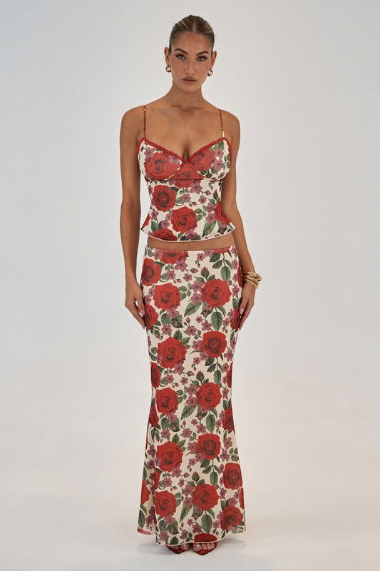 Conjunto Floral Romántico: Top y Falda Maxi