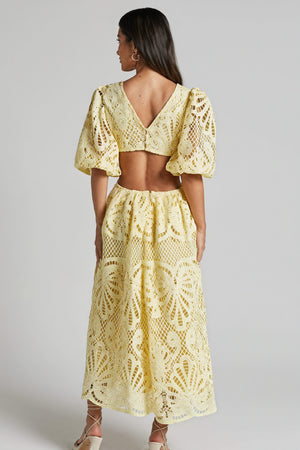 Vestido Midi Encaje Detalle Cut-Out