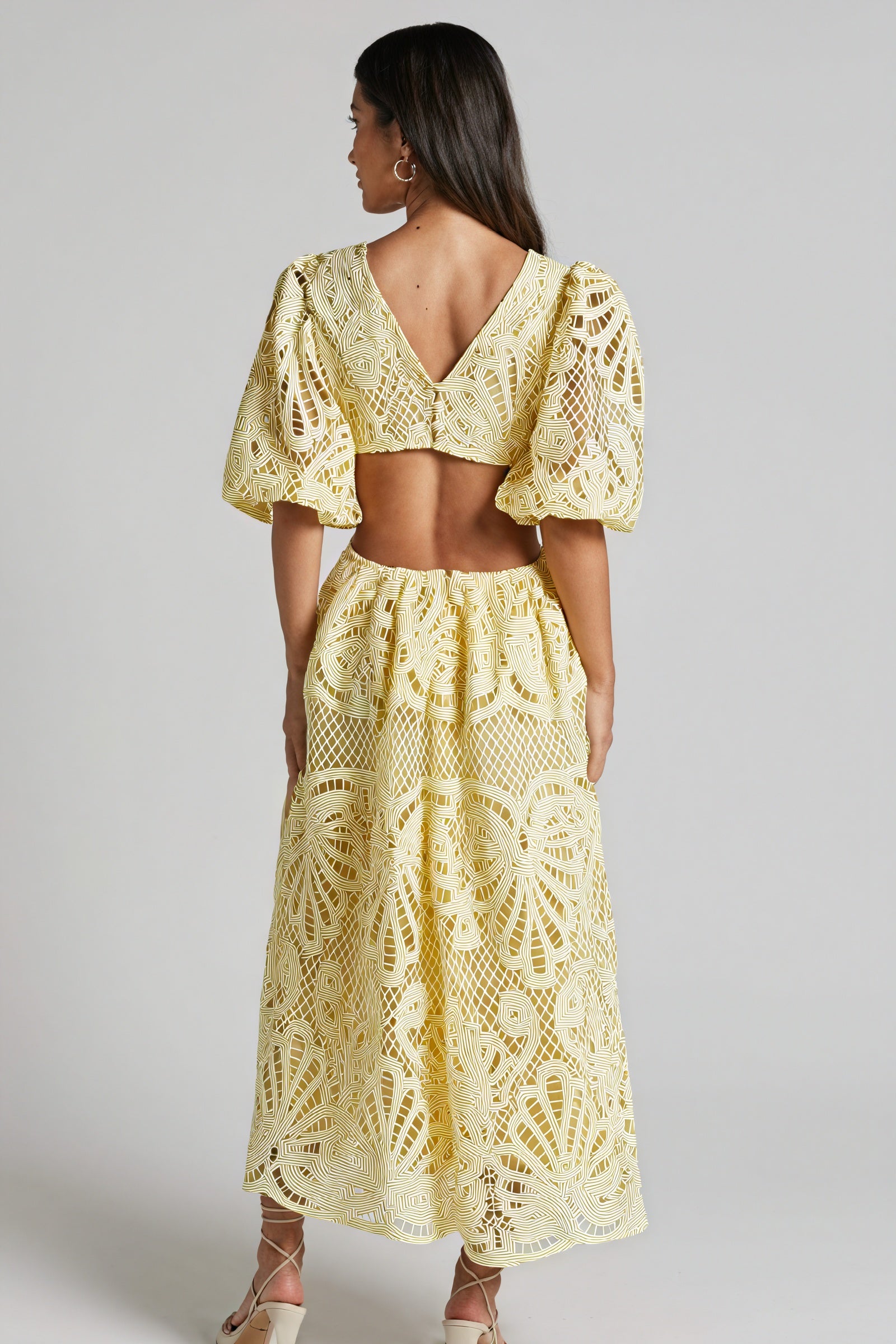 Vestido Midi Encaje Detalle Cut-Out
