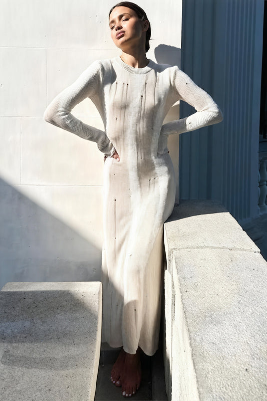 Vestido Largo Tejido con Detalle Perforado