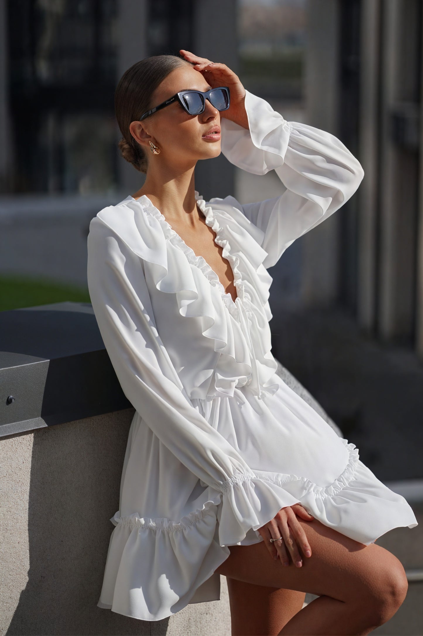 Vestido Mini Romántico con Volantes