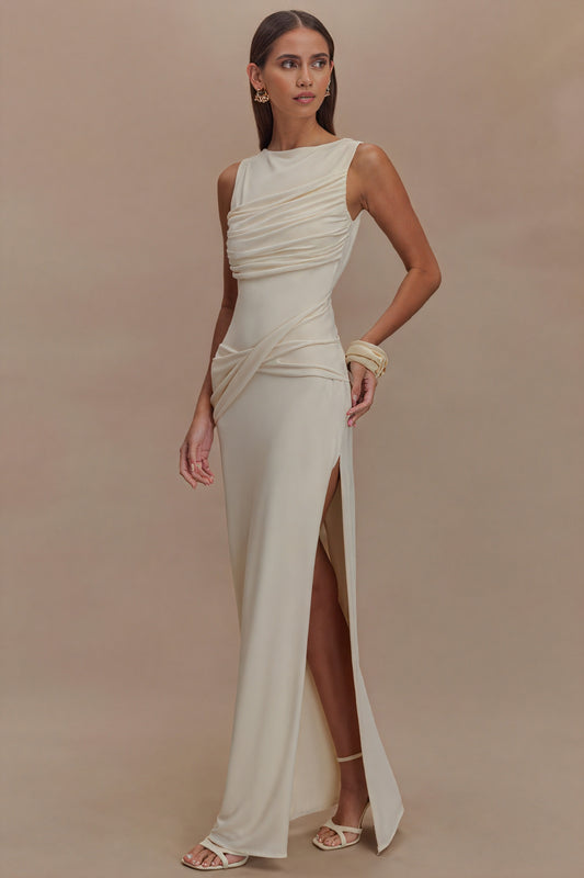 Vestido Largo Escultural