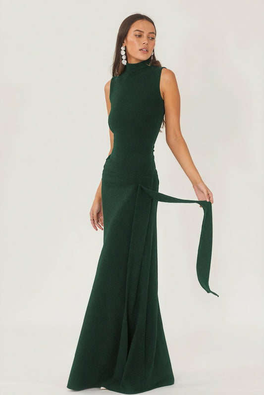 Vestido Largo con Drapeado y Cuello Alto