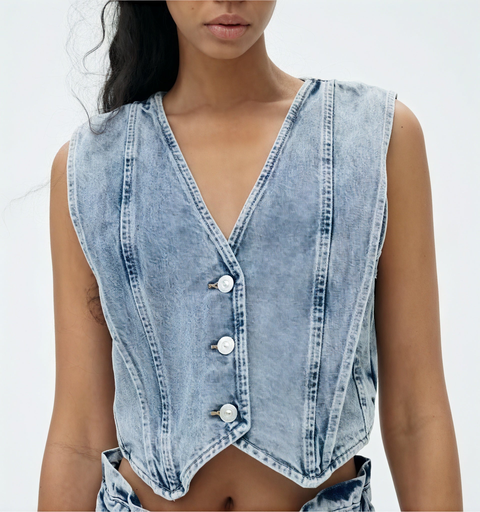 Chaleco Denim Estructurado - Diseño Contemporáneo
