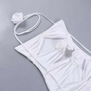 Vestido Mini Chic con Aberturas Florales