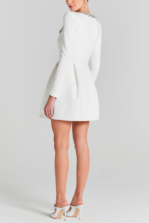 Vestido Chic con Detalle Joya