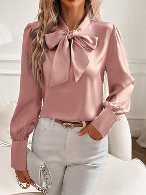 Blusa Sofisticada con Lazo