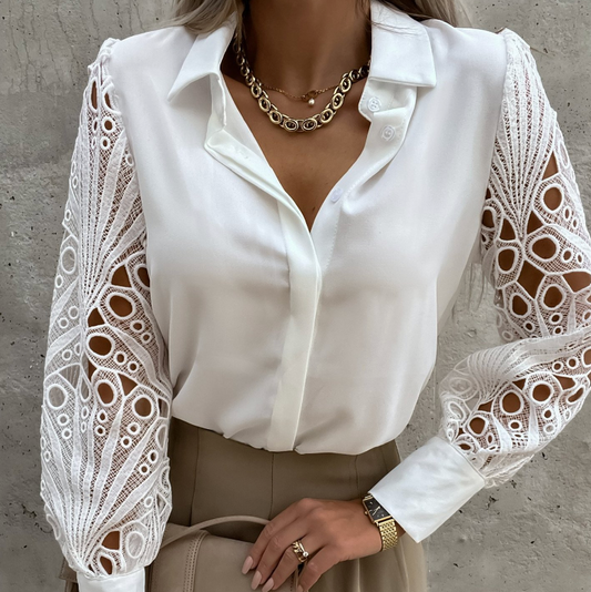 Blusa con Encaje Detalle