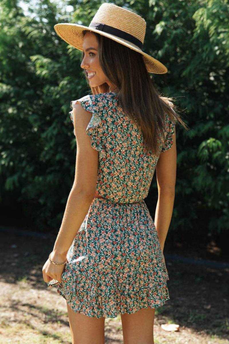 Top cruzado y falda con estampado floral